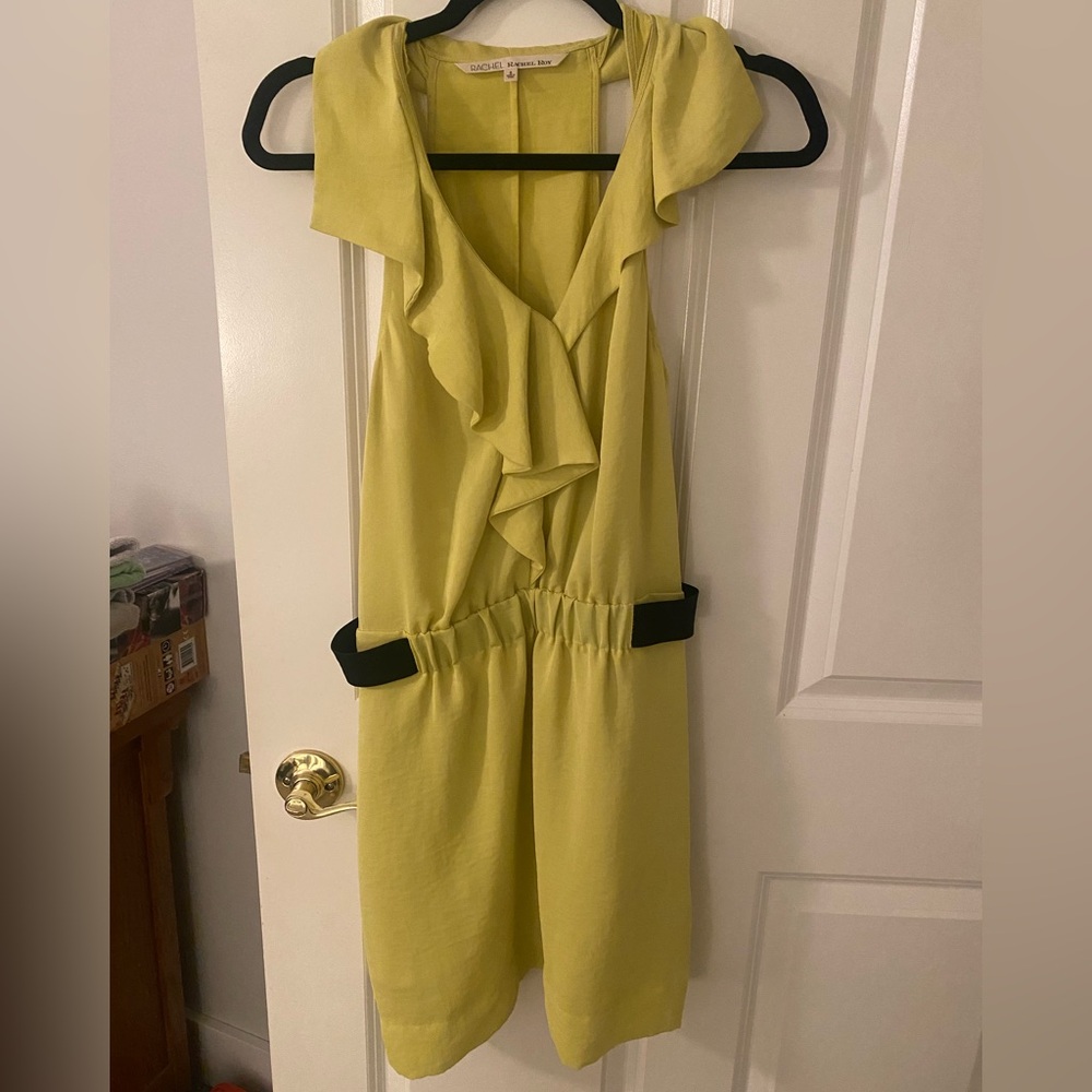 Size 8/Medium Rachel Roy lime green/bright yellow dress with pockets